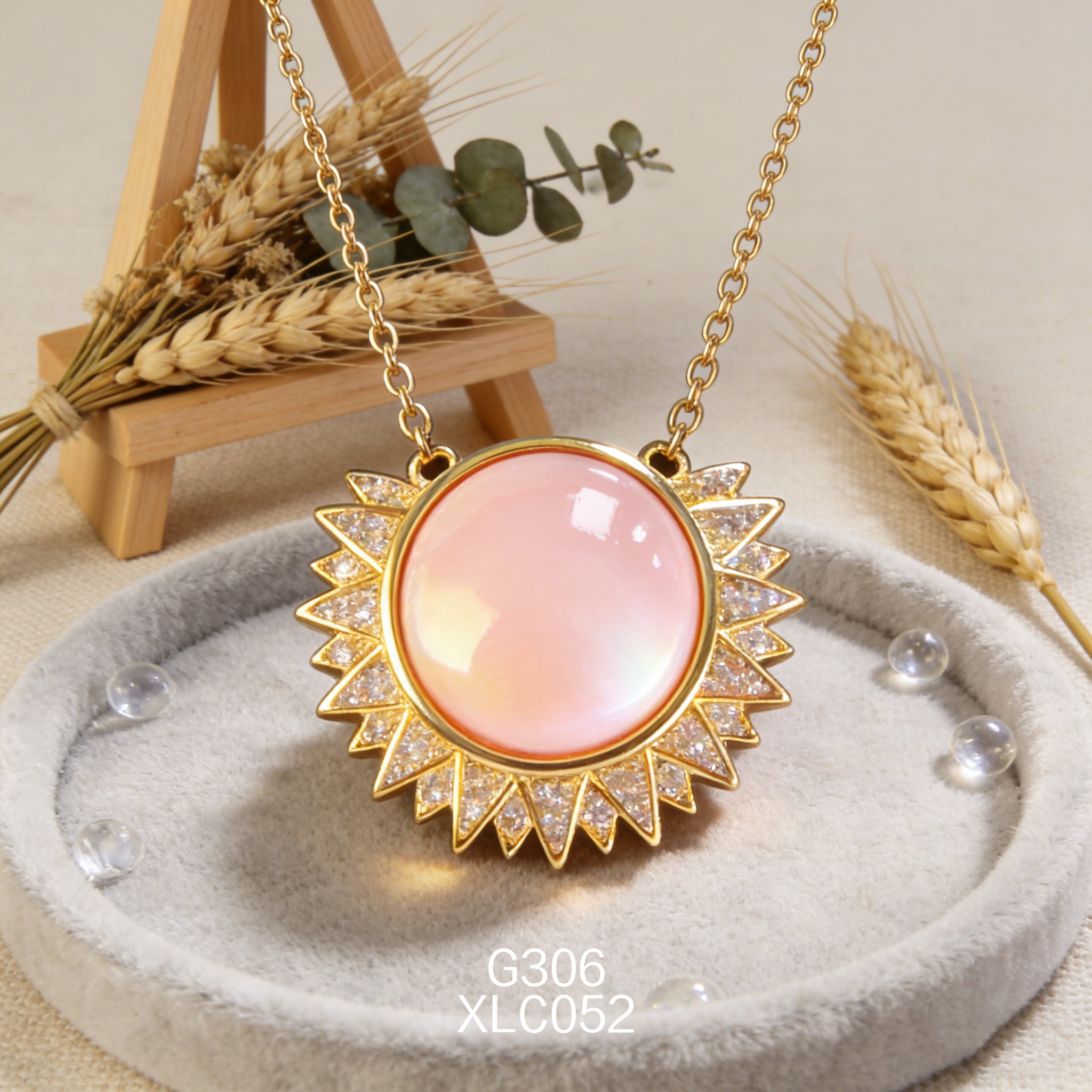 Gold-plated 12.6 x 5mm Zirconia Abalone Necklace