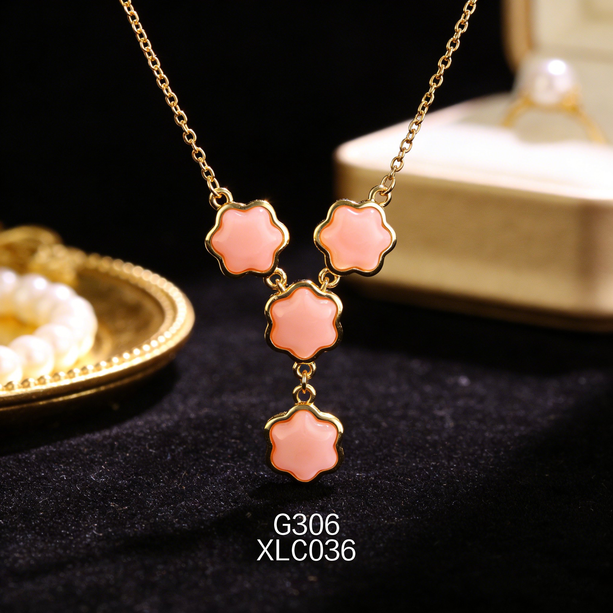 电镀黄金女皇贝星星项链