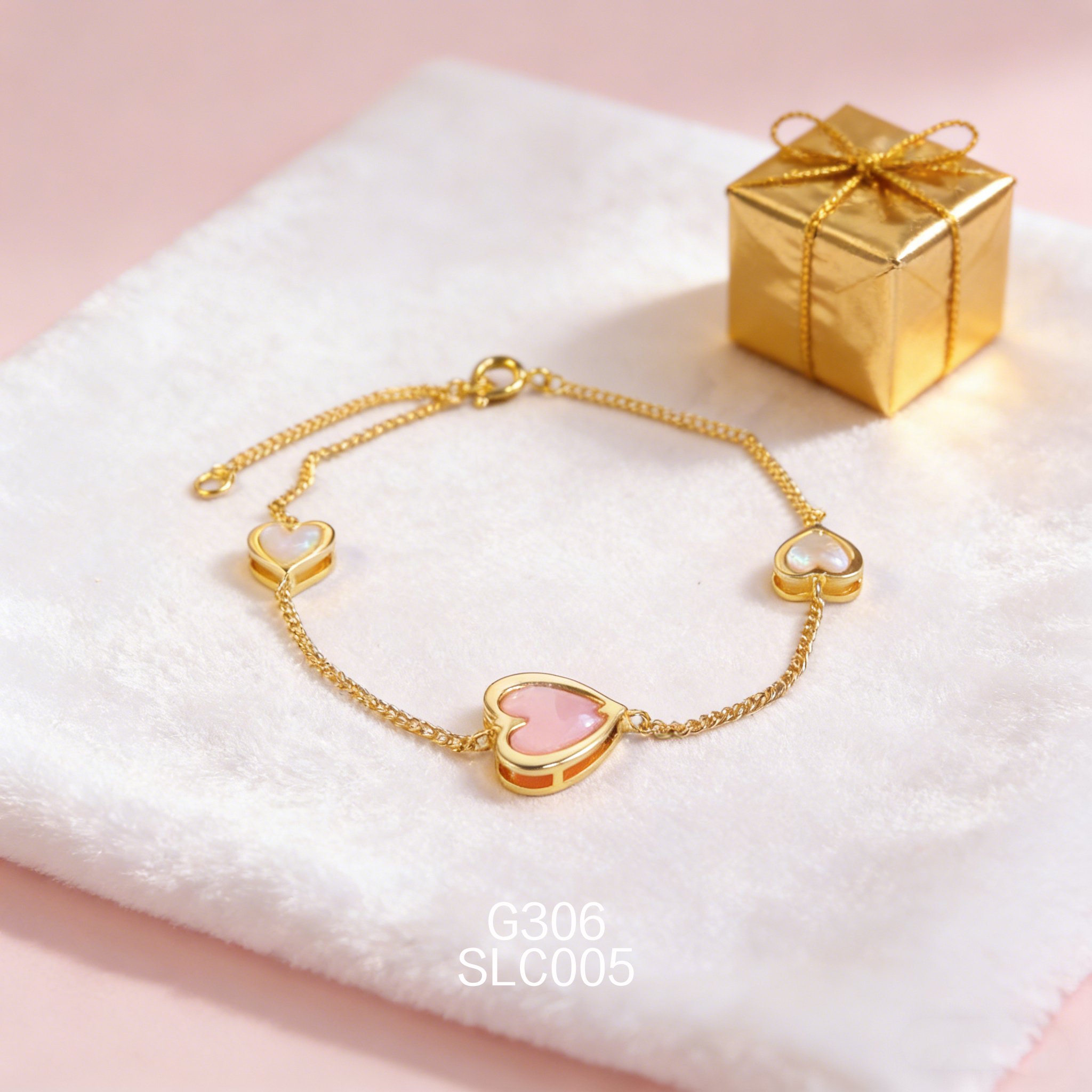 电镀黄金白贝女皇贝心形手链