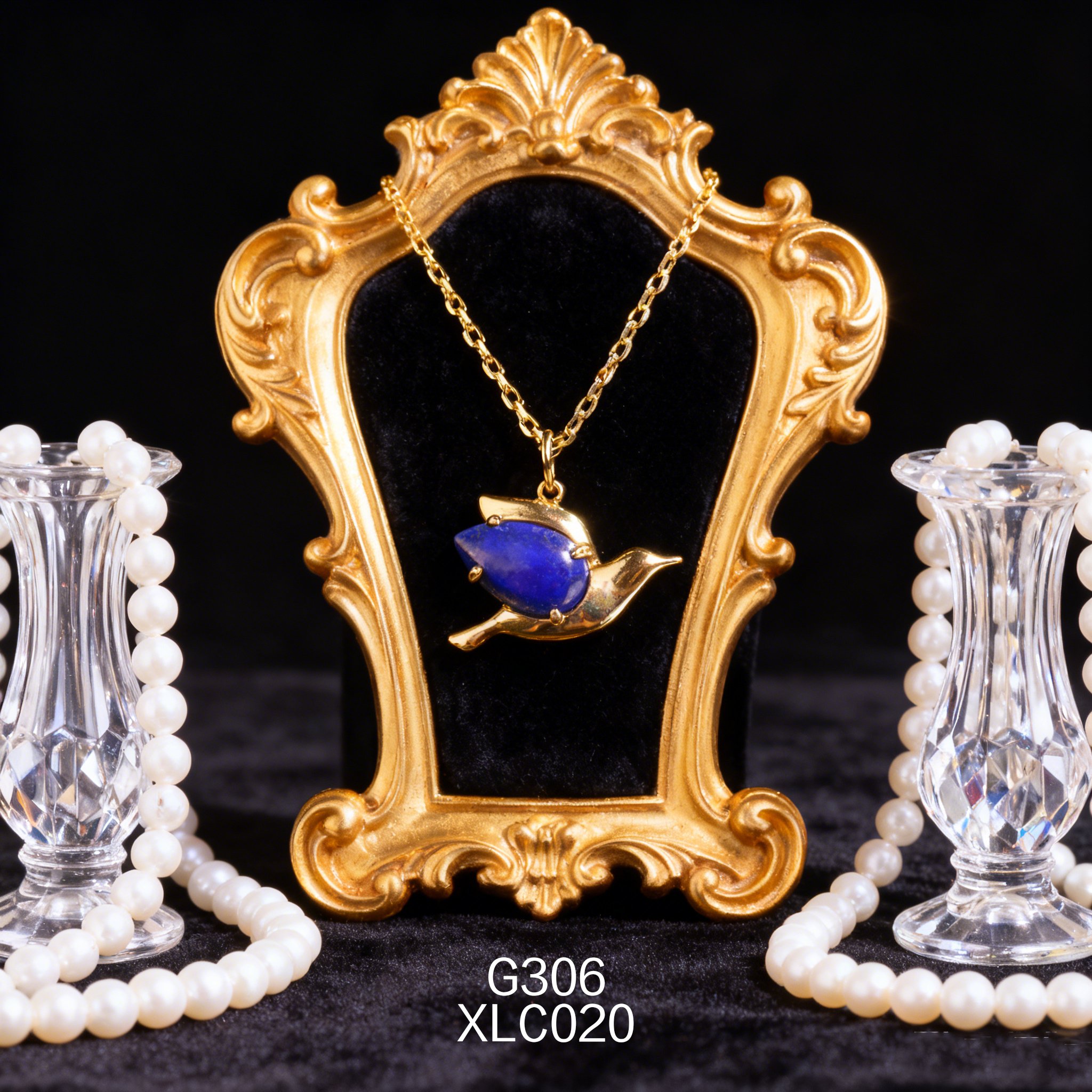 Gold-plated 10 x 15mm Dolphin-shaped Lapis Lazuli Necklace