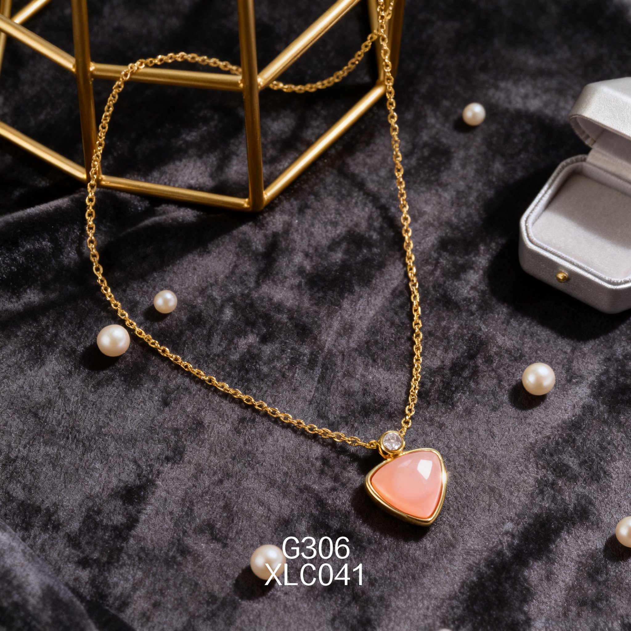 Collana placcata oro con Abalone