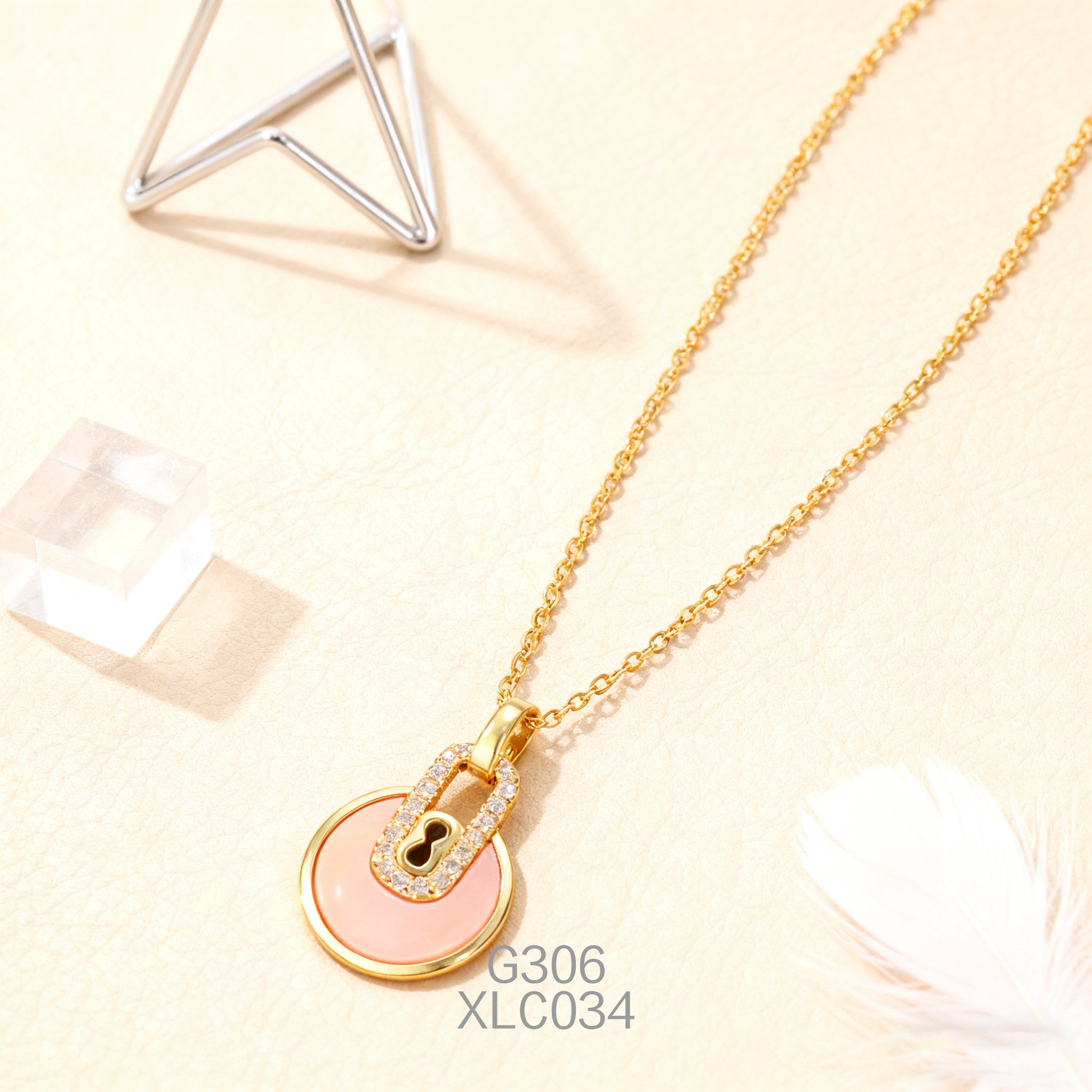 Gold-plated Fashion Abalone Necklace