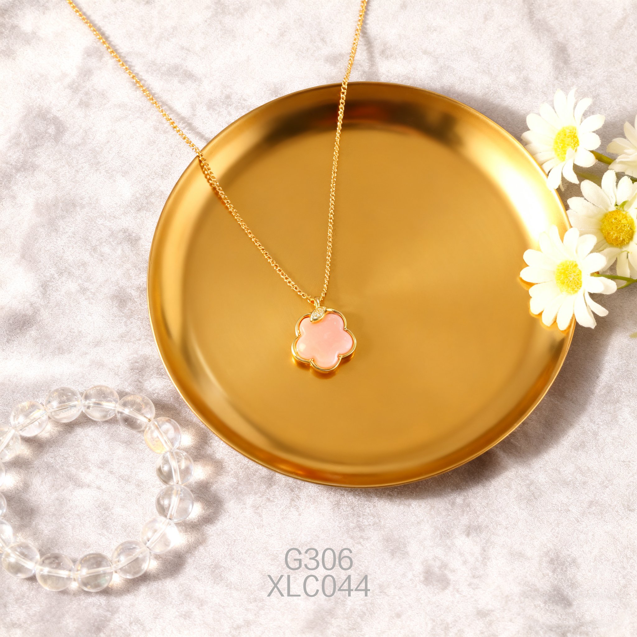 Gold-plated 12.5mm Plum Blossom Zirconia Abalone Necklace