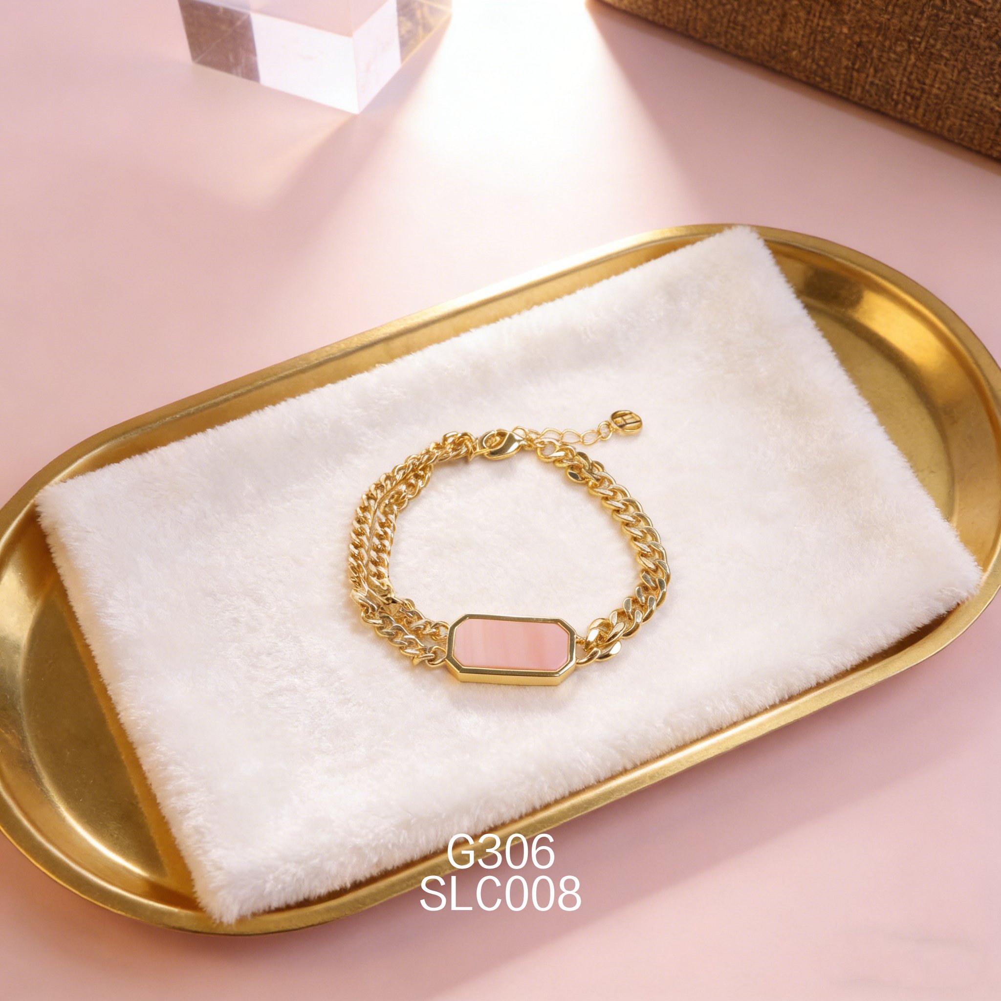 電鍍黃金女皇貝手鏈