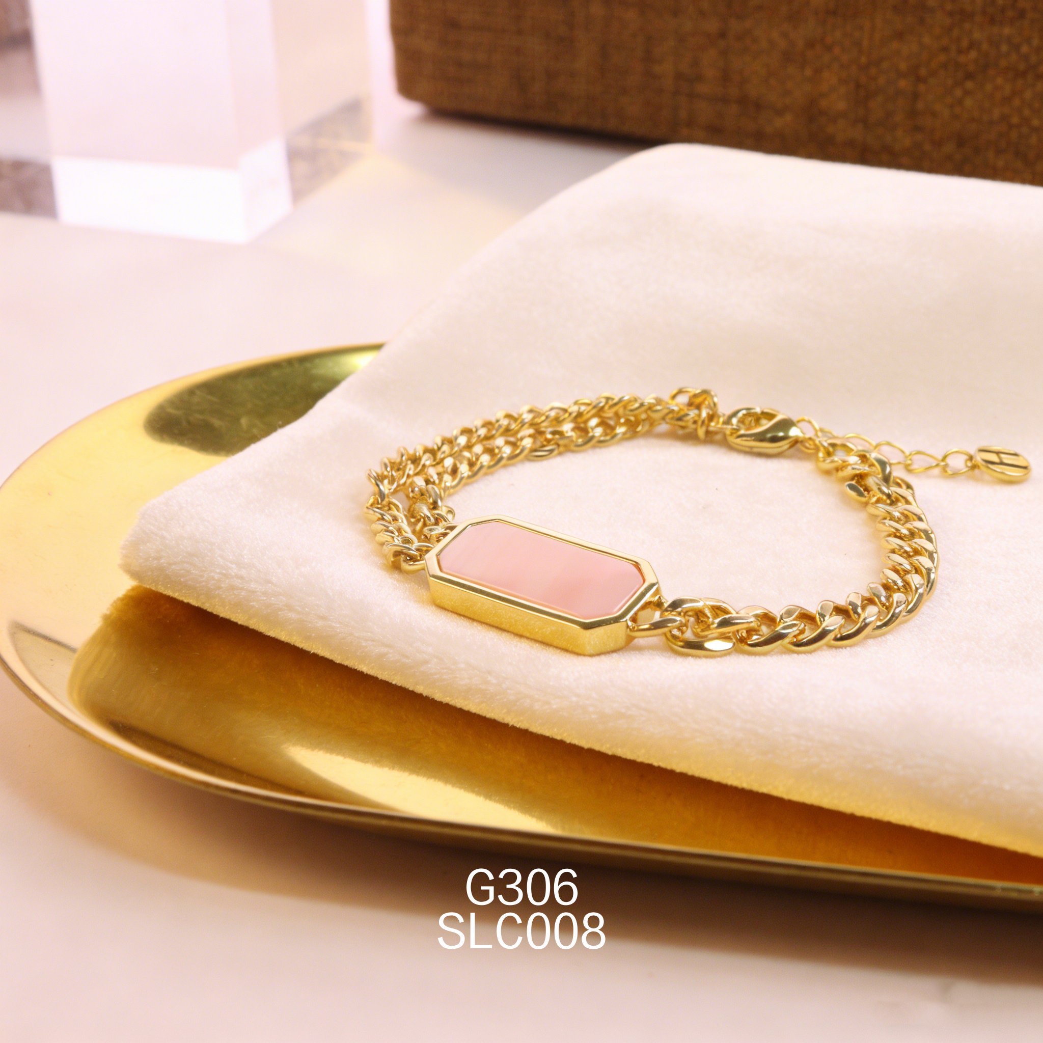 電鍍黃金女皇貝手鏈