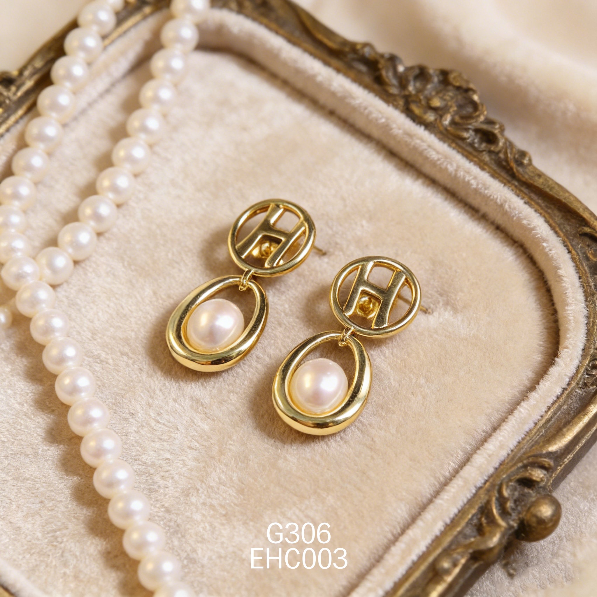 电镀黄金珍珠耳环