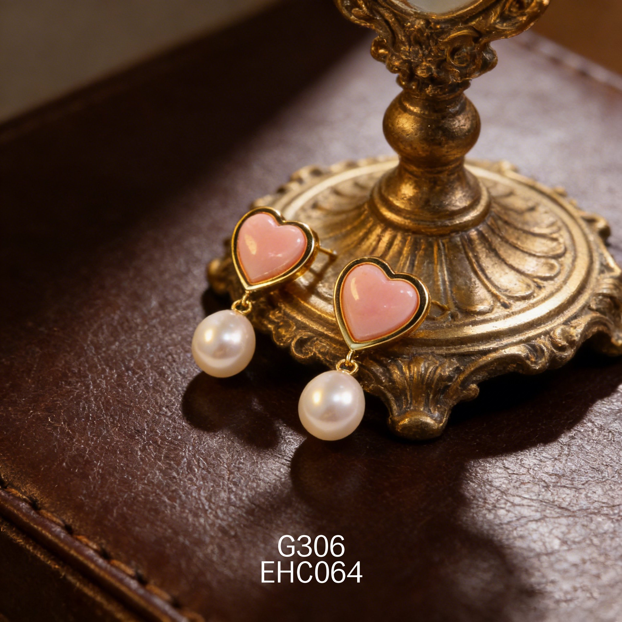 电镀黄金女皇贝珍珠耳环